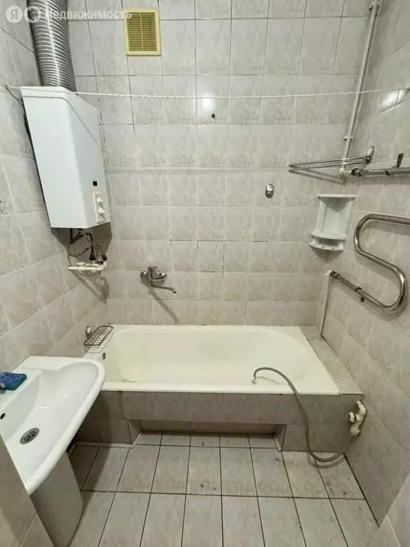 2-комнатная квартира: Ефремов, улица Свердлова, 71 (44.6 м) - Фото 1