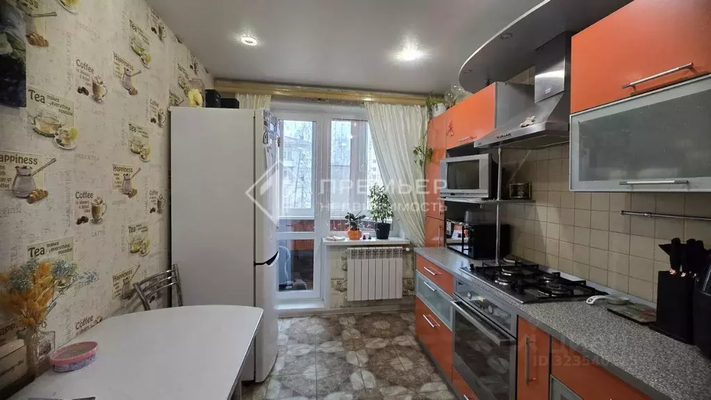 3-к кв. Кировская область, Киров ул. Кольцова, 24к2 (67.2 м) - Фото 1