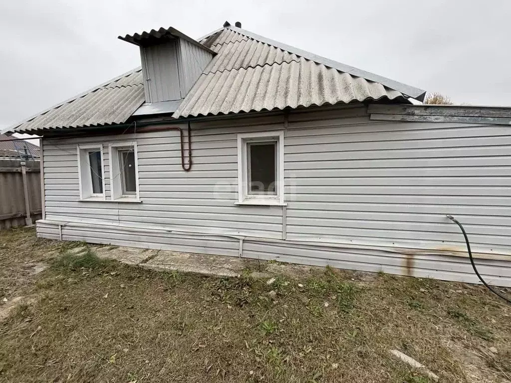 Дом в Белгородская область, Валуйки ул. Суворова (30 м) - Фото 1