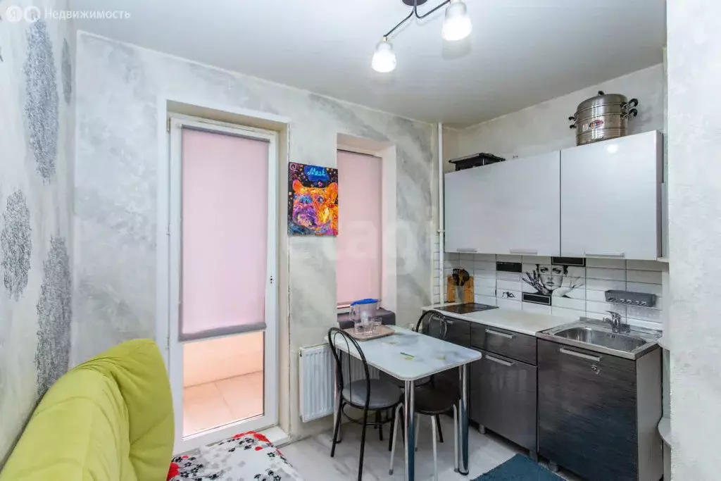 1-комнатная квартира: Тобольск, 15-й микрорайон, 16 (27.4 м) - Фото 1