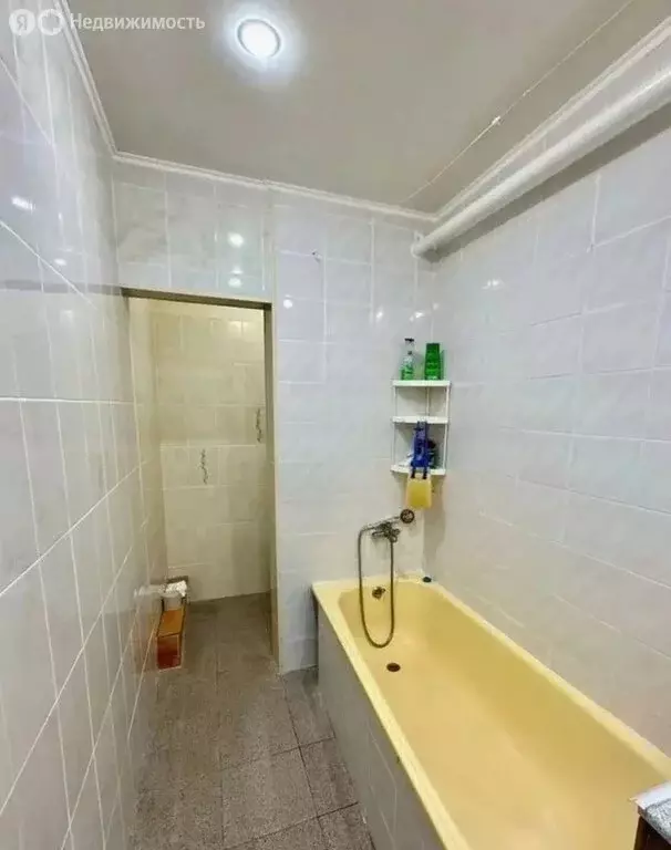 3-комнатная квартира: село Витязево, Пионерская улица, 14 (59 м) - Фото 1