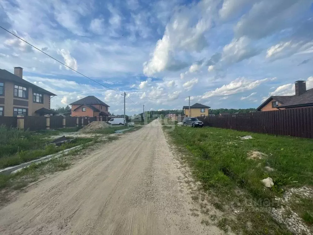 Дом в Калужская область, Ферзиковский район, Авчурино с/пос, д. ... - Фото 2
