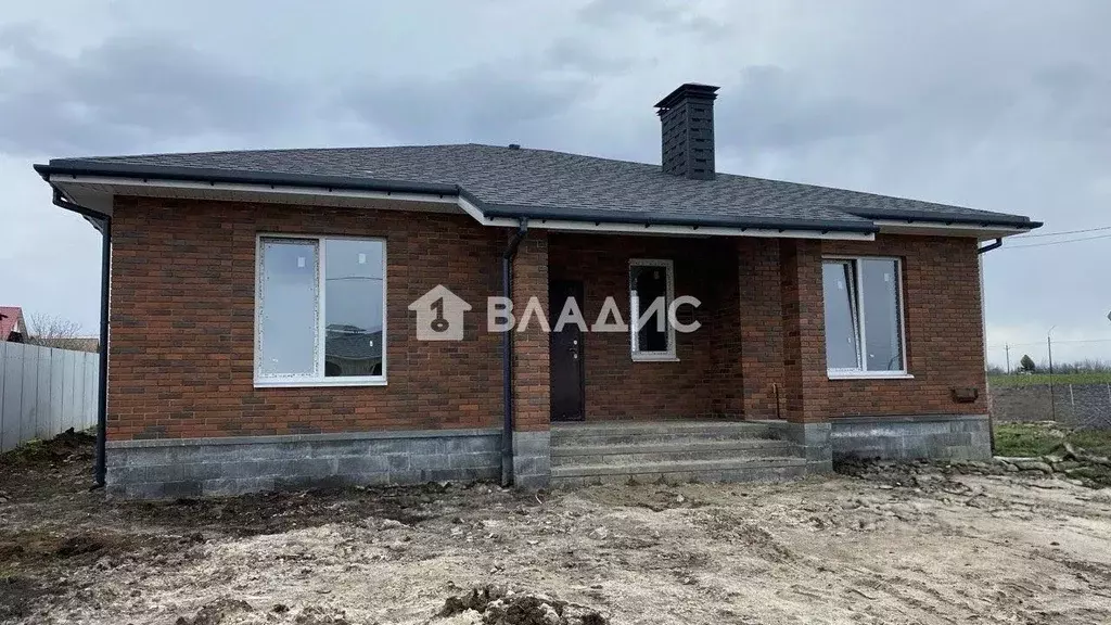 Дом в Белгородская область, Белгородский район, Пушкарское с/пос, с. ... - Фото 1