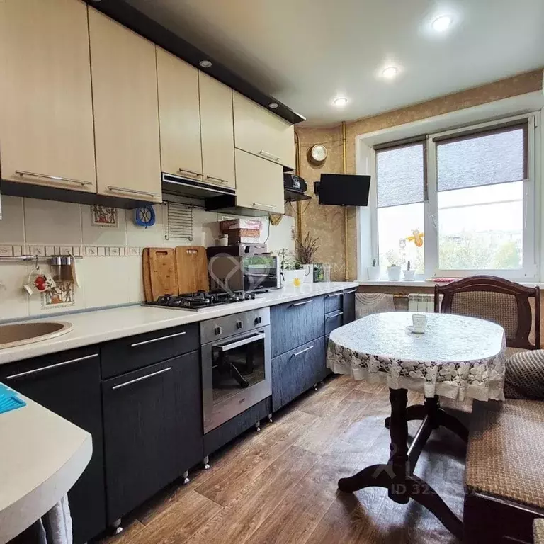 3-к кв. Волгоградская область, Волгоград ул. Кропоткина, 3 (63.4 м) - Фото 1