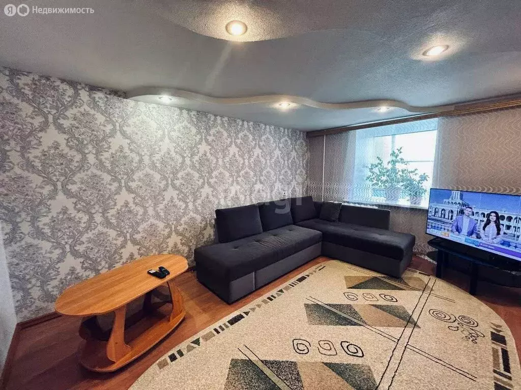 3-комнатная квартира: Сарапул, Путейская улица, 9 (65 м) - Фото 1