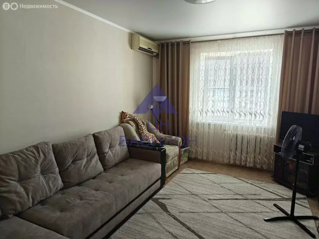 3-комнатная квартира: Волгодонск, улица Черникова, 28 (67 м) - Фото 2