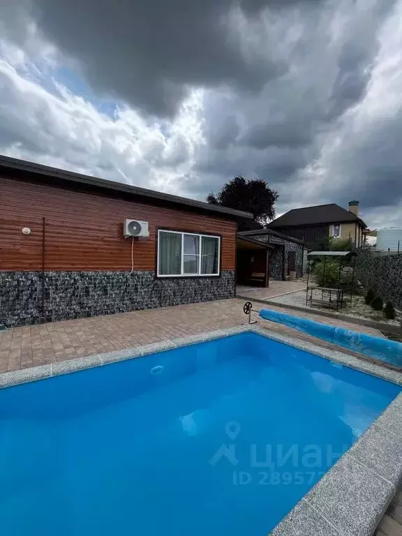 Дом в Адыгея, Майкопский район, Даховская ст-ца Октябрьская ул., 28 ... - Фото 1