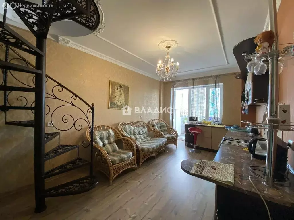 3-комнатная квартира: Ейск, Коммунистическая улица, 81 (96.2 м) - Фото 2