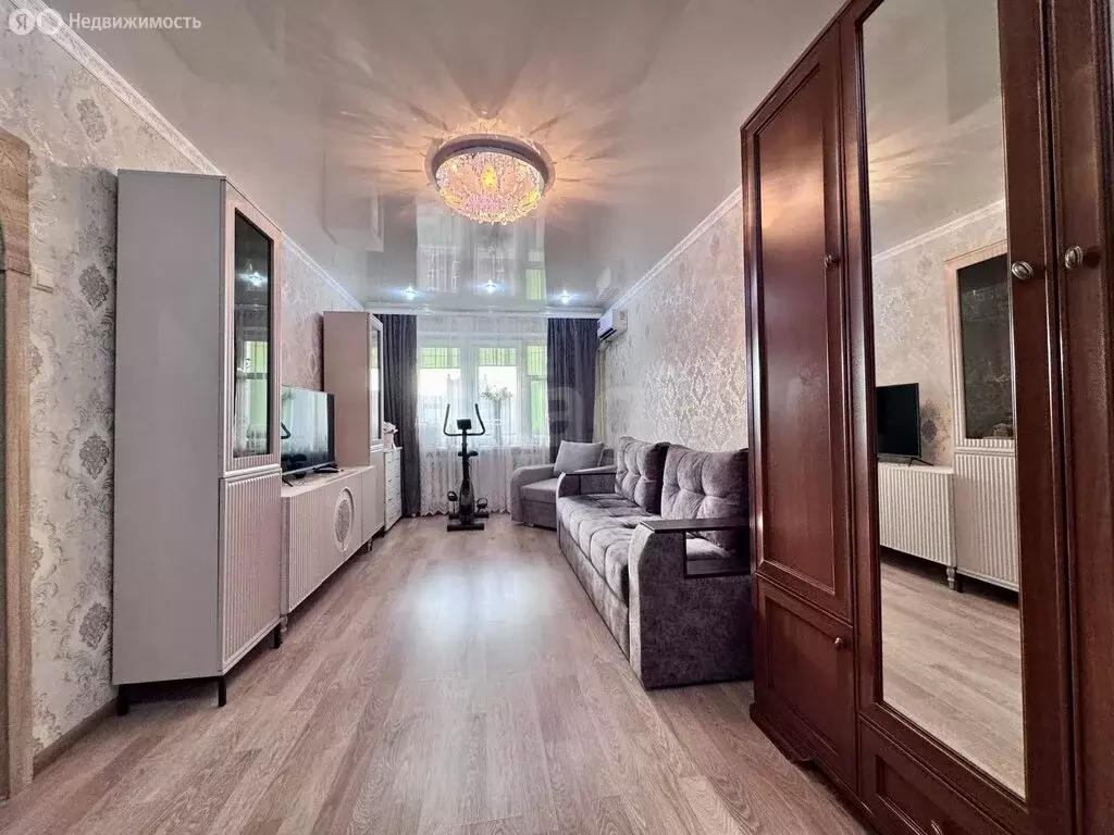 1-комнатная квартира: Стерлитамак, микрорайон Солнечный, улица Караная ... - Фото 2