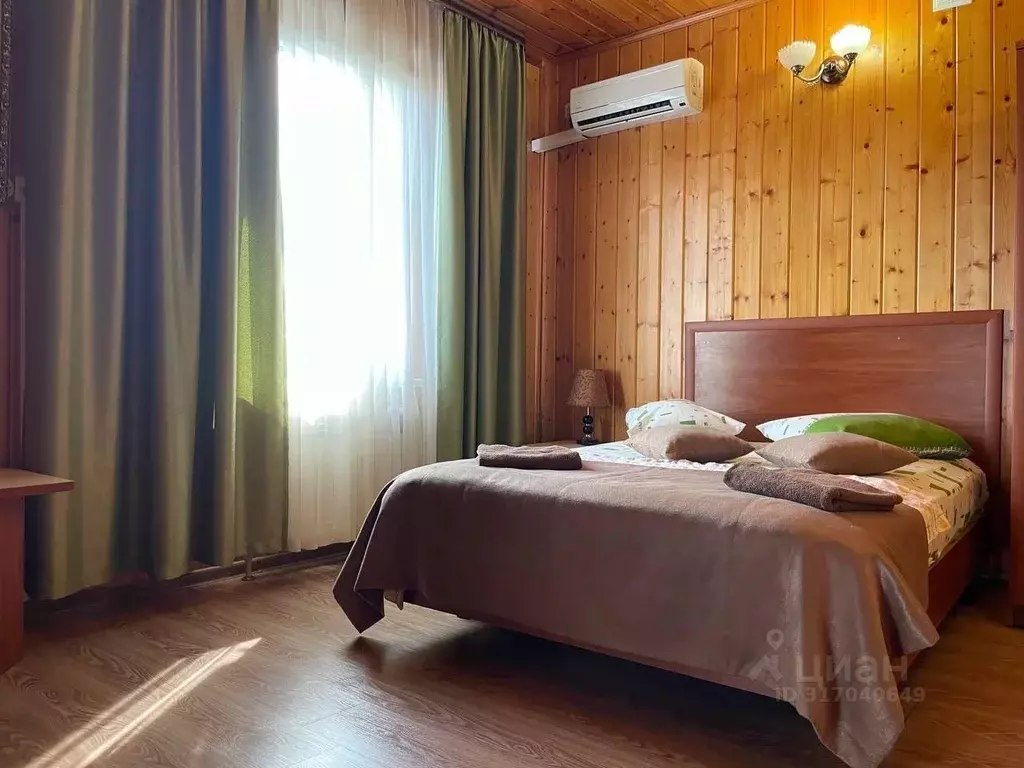 Комната Краснодарский край, Геленджик ул. Толстого, 15 (26.0 м) - Фото 1