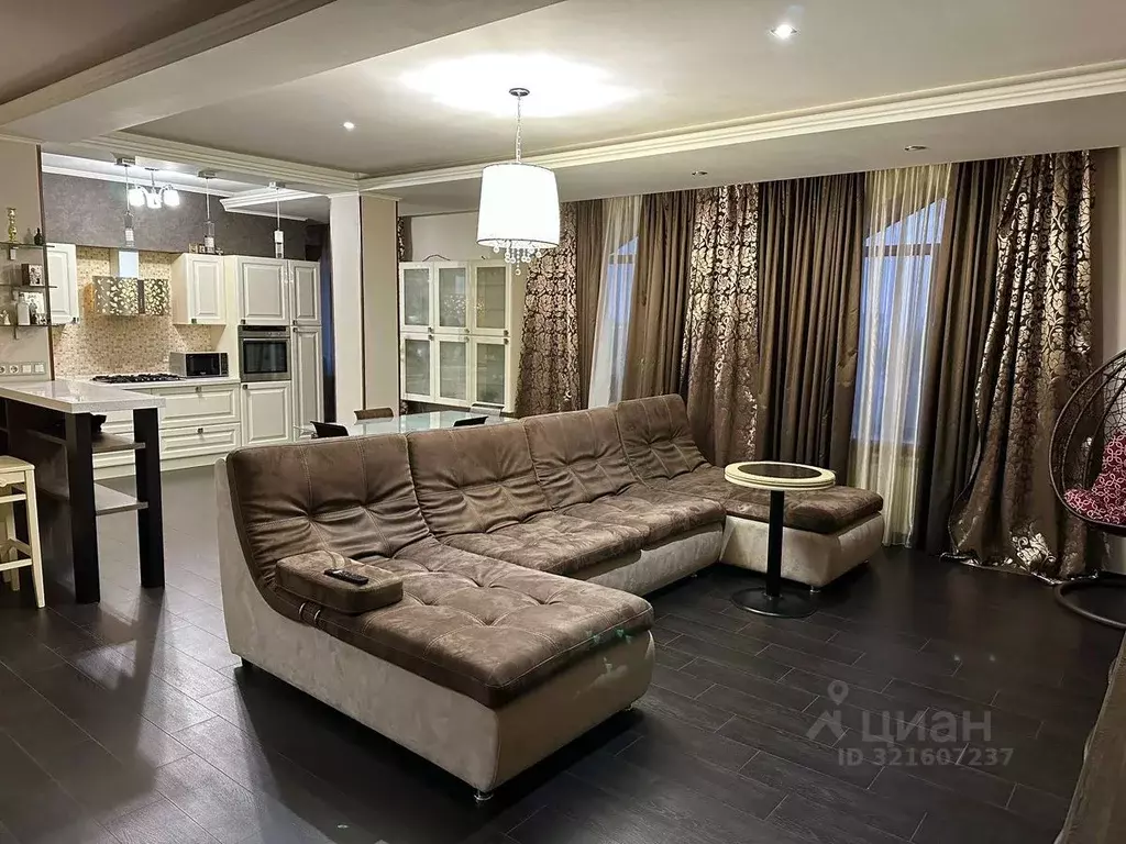 3-к кв. Ростовская область, Ростов-на-Дону ул. 14-я Линия, 15 (113.0 ... - Фото 1