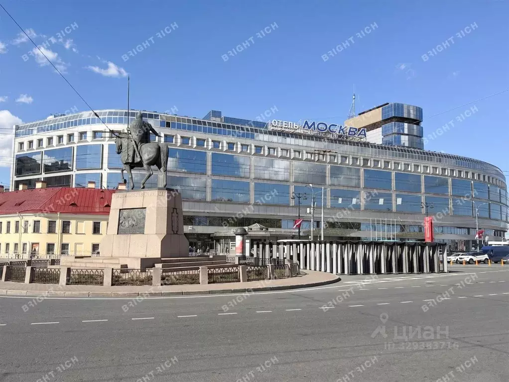 Офис в Санкт-Петербург пл. Александра Невского, 2Б (135 м) - Фото 1