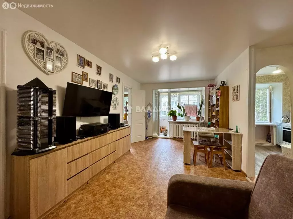 2-комнатная квартира: Рыбинск, Рабкоровская улица, 21 (38.8 м) - Фото 0