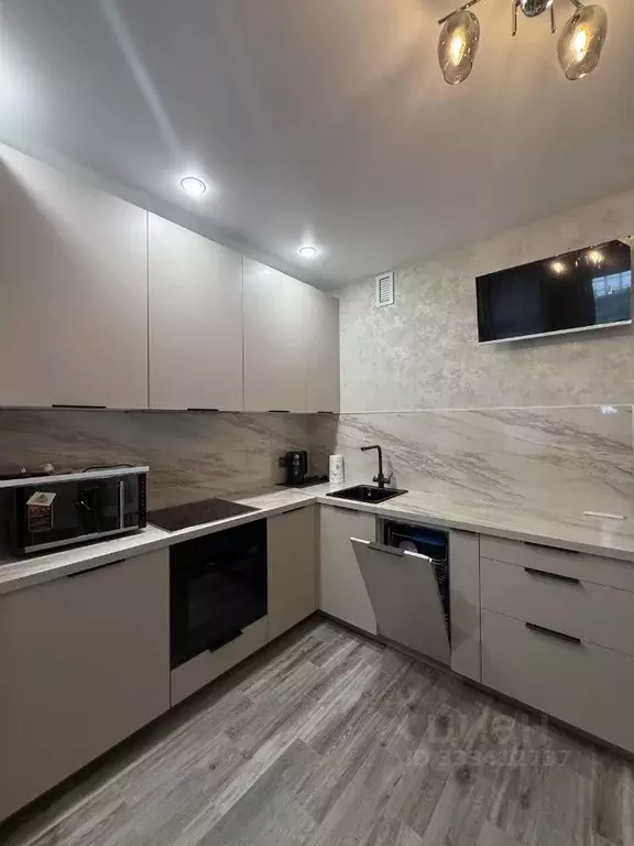 1-к кв. Москва ул. Братьев Гранат, 8 (37.0 м) - Фото 1