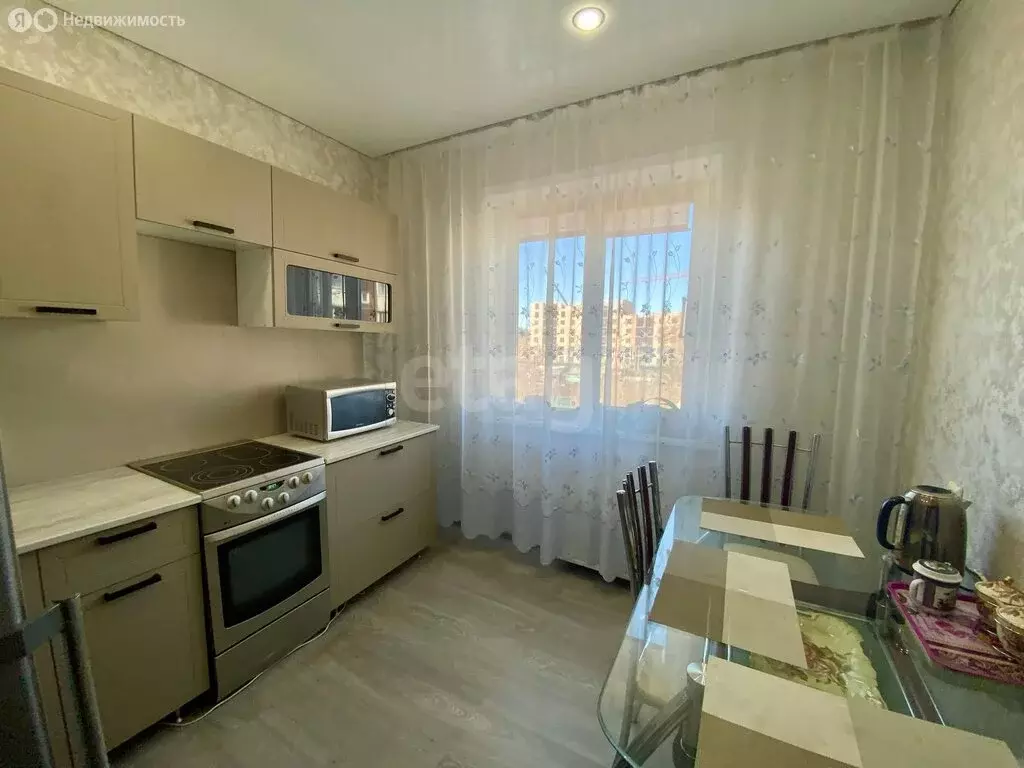 2-комнатная квартира: Ачинск, 8-й микрорайон, 5 (51.9 м) - Фото 1