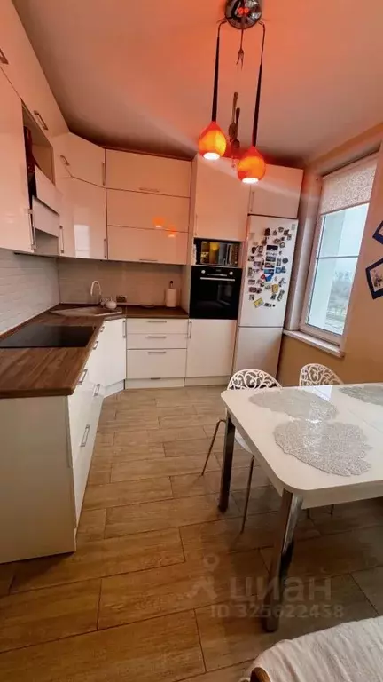 2-к кв. Московская область, Красногорск ул. Липовой Рощи, 1к3 (52.7 м) - Фото 0