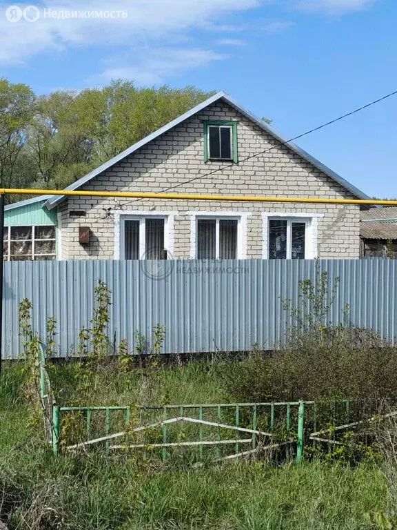 Дом в село Большая Атня, улица Гагарина (49 м) - Фото 1