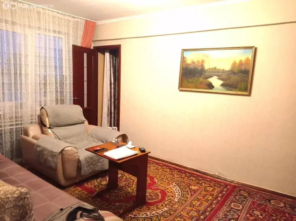 3-комнатная квартира: Фокино, улица Карла Маркса, 30 (51.4 м) - Фото 1