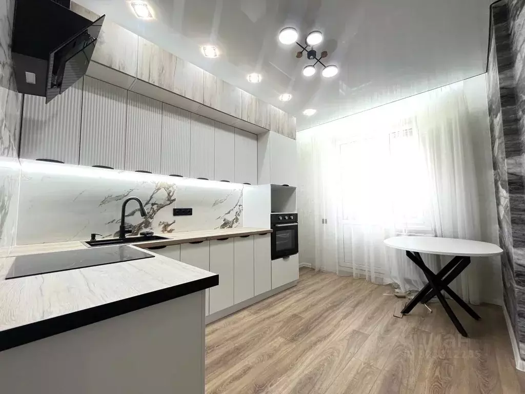 2-к кв. Краснодарский край, Краснодар ул. Западный обход, 57 (60.0 м) - Фото 1