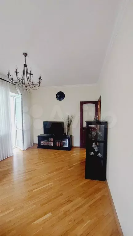 2-к. квартира, 80 м, 2/7 эт. - Фото 1