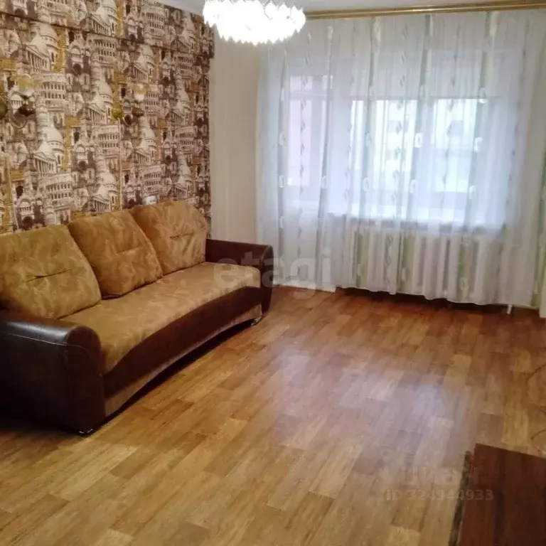 4-к кв. Удмуртия, Сарапул Центральный жилрайон, ул. Дубровская, 53 ... - Фото 1