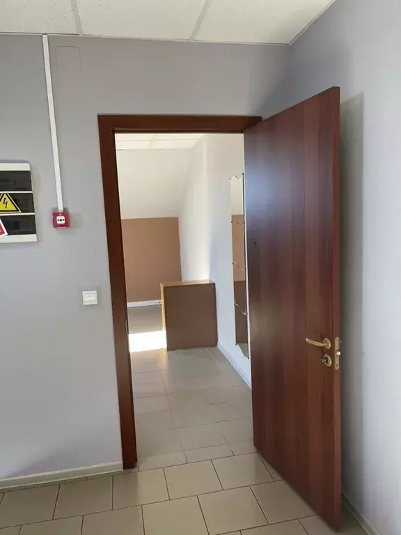 Офис в Ленинградская область, Ломоносовский район, Ропшинское с/пос, ... - Фото 1