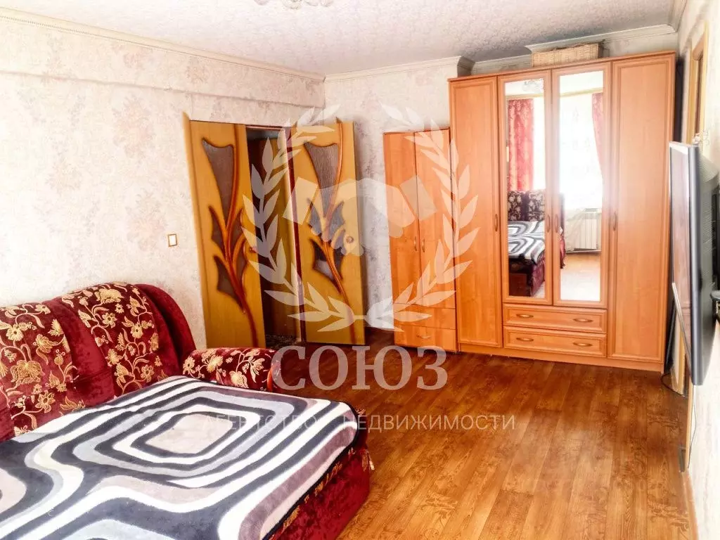 4-к кв. Калужская область, Сухиничи ул. Ленина, 113А (59.7 м) - Фото 1