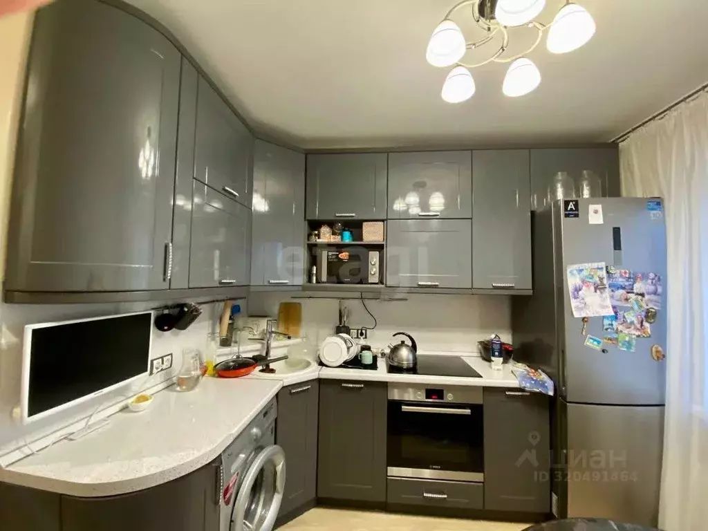 2-к кв. Курганская область, Курган Заозерный жилрайон, 4-й мкр, 16 ... - Фото 1