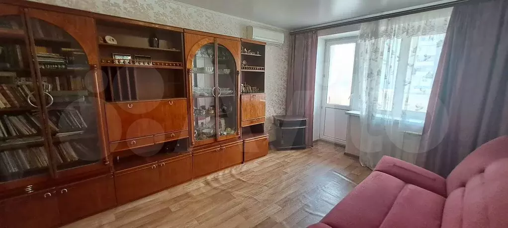1-к. квартира, 46 м, 3/10 эт. - Фото 0