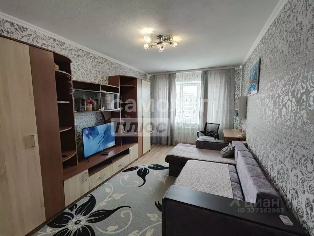 3-к кв. Курская область, Курск Студенческая ул., 18 (73.4 м) - Фото 1