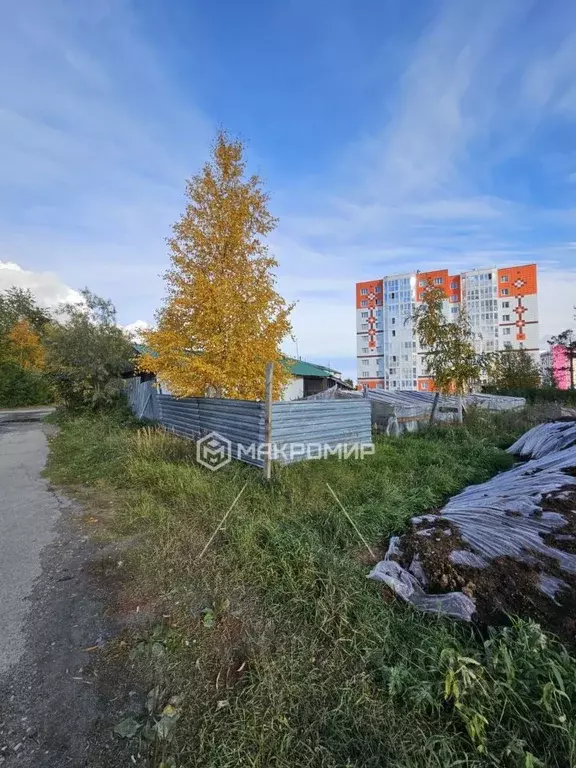 Дом в Ханты-Мансийский АО, Сургутский район, Белый Яр пгт ул. Сайма ... - Фото 1