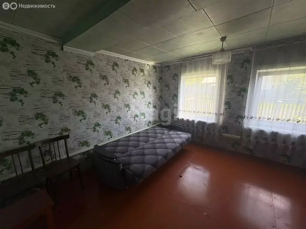Дом в Бийск, Красногвардейская улица (35 м) - Фото 1