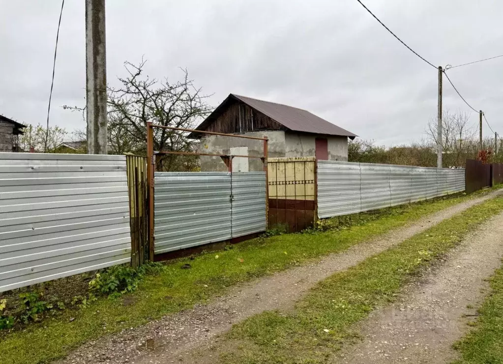 Дом в Ленинградская область, Кингисеппский район, Большелуцкое с/пос, ... - Фото 0