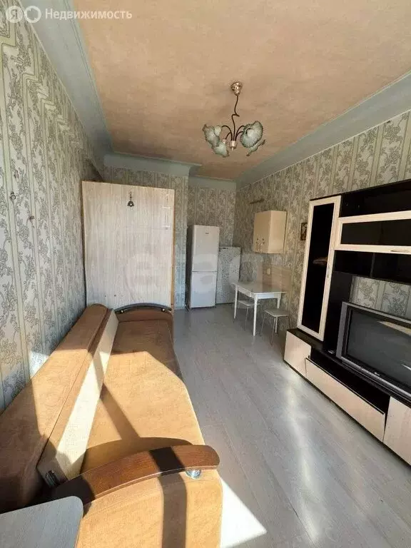 1к в 4-комнатной квартире (16.3 м) - Фото 1