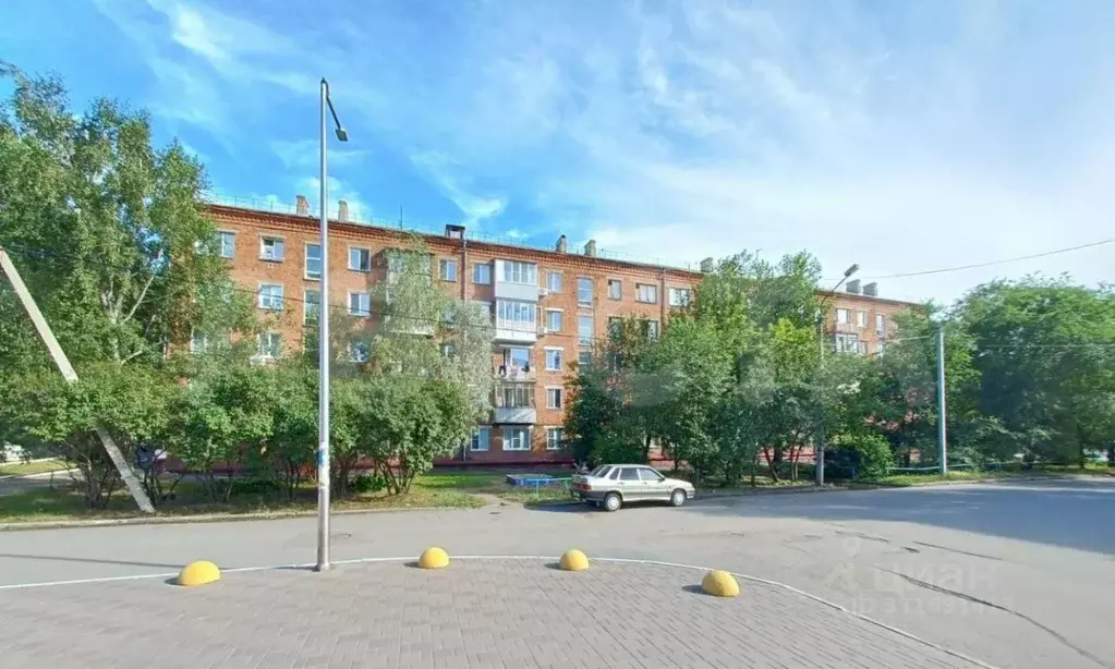 Студия Омская область, Омск ул. 5-я Рабочая, 70 (31.5 м) - Фото 1