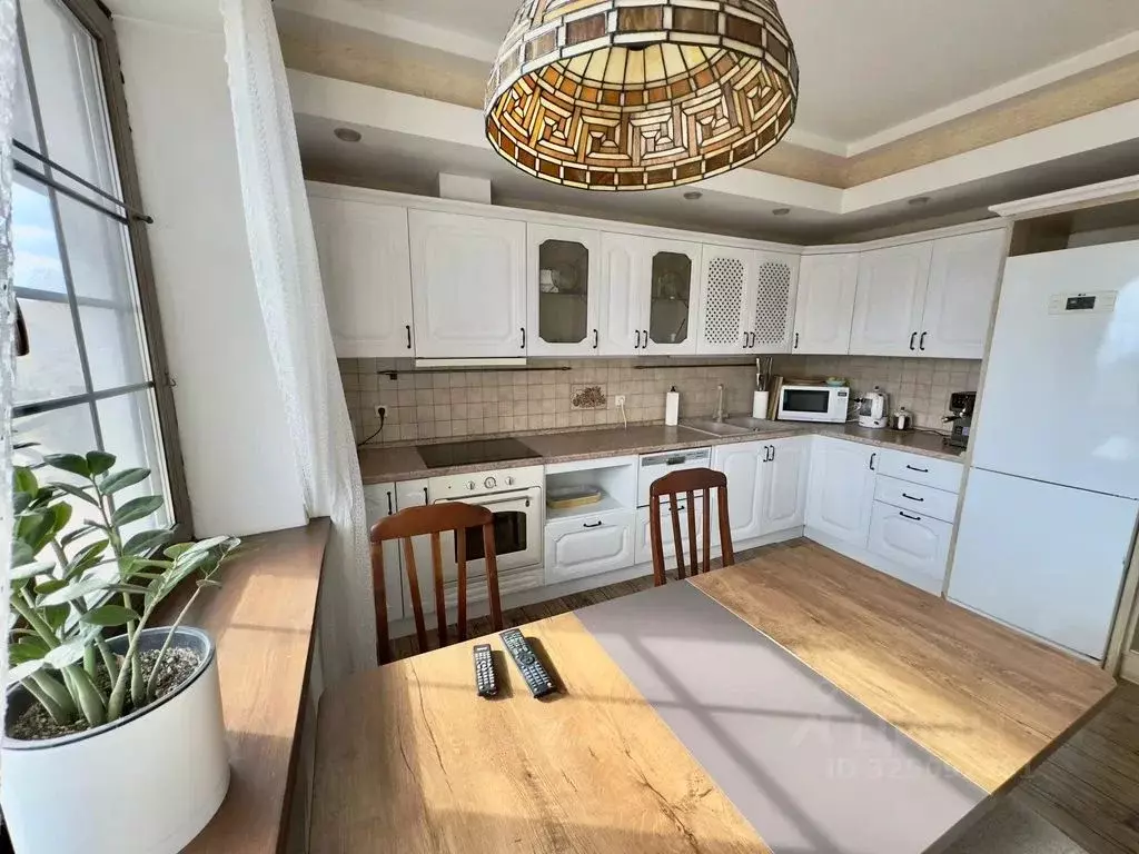 Дом в Башкортостан, Белорецкий район, Абзаковский сельсовет, с. ... - Фото 2