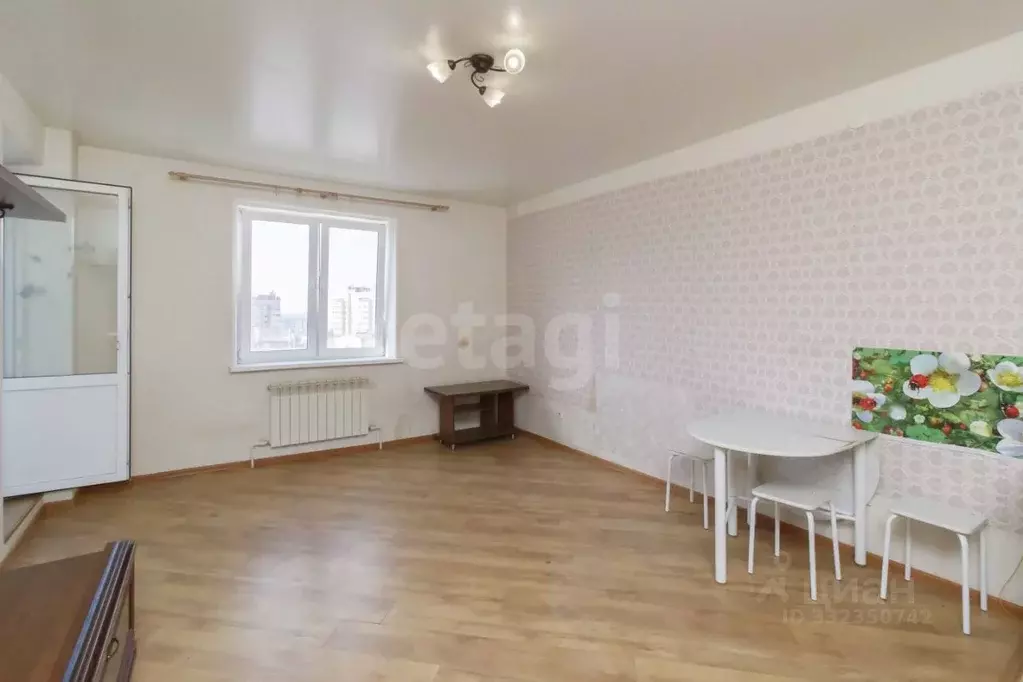 Студия Тюменская область, Тюмень бул. Бориса Щербины, 18 (33.2 м) - Фото 1