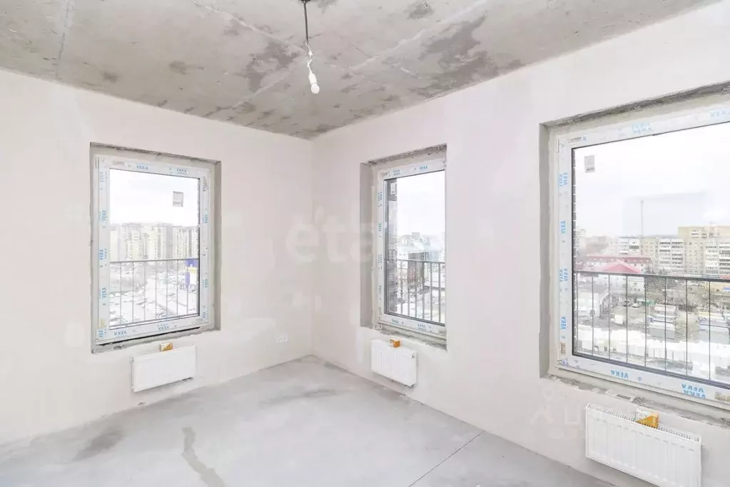 2-к кв. Тюменская область, Тюмень ул. Николая Машарова, 4 (60.0 м) - Фото 1