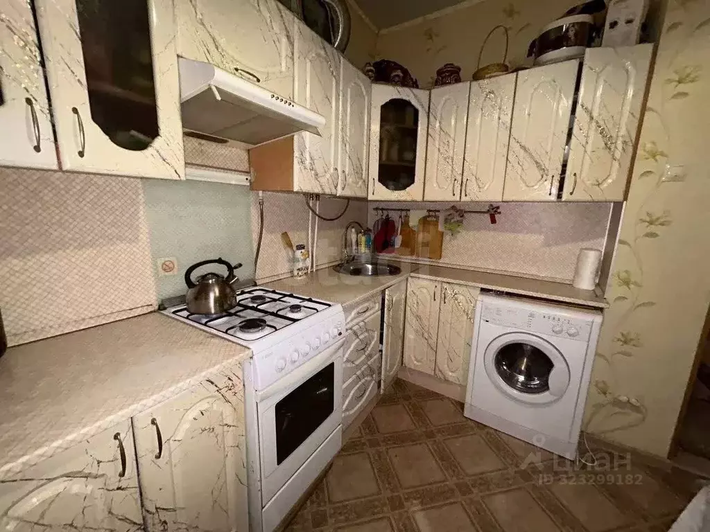 2-к кв. Калужская область, Калуга ш. Грабцевское, 35 (50.1 м) - Фото 2