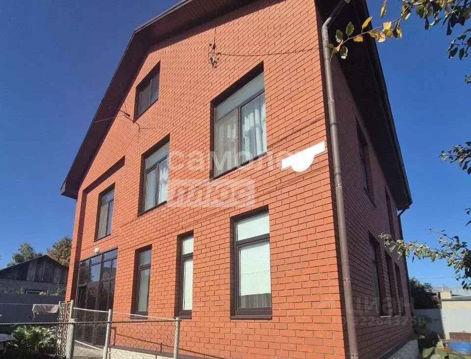 Коттедж в Пензенская область, Пенза проезд 2-й Средний, 27 (223 м) - Фото 1