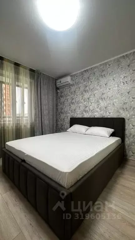 2-к кв. Белгородская область, Старый Оскол Степной мкр, 32 (66.0 м) - Фото 1