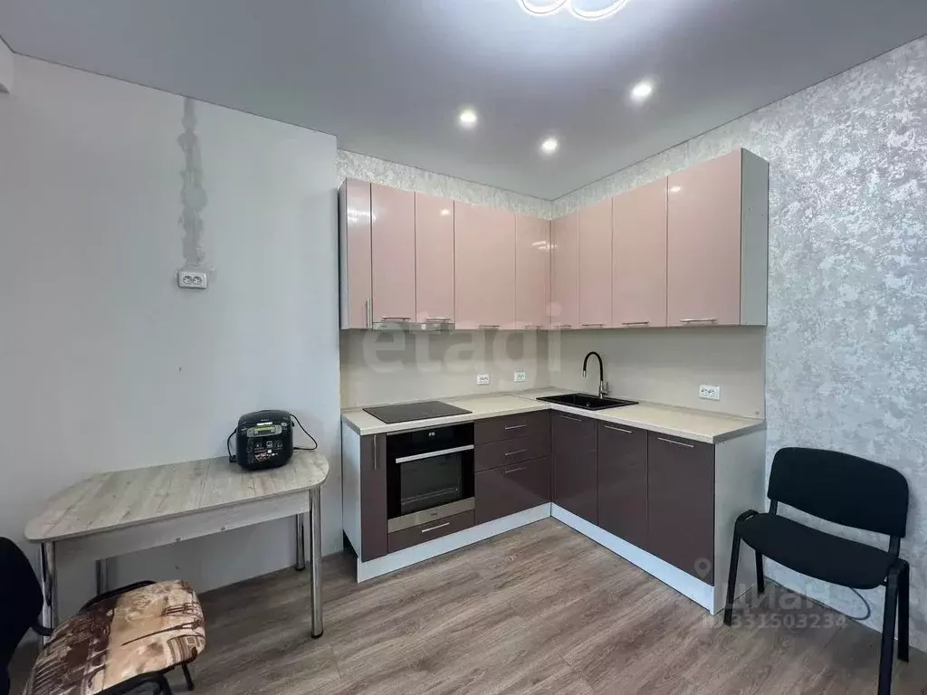 1-к кв. Крым, Симферополь ул. Батурина (40.0 м) - Фото 1