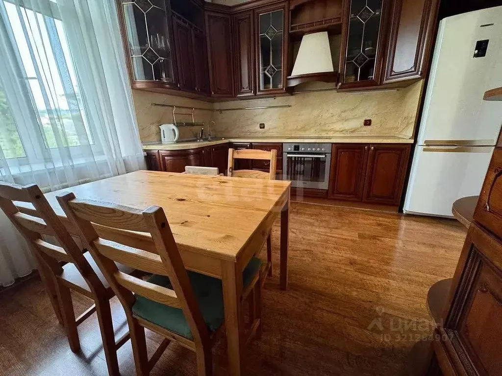 3-к кв. Приморский край, Артем ул. Дзержинского, 33 (80.1 м) - Фото 0