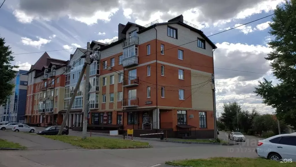 3-к кв. Ульяновская область, Ульяновск просп. Нариманова, 1Г (82.4 м) - Фото 0