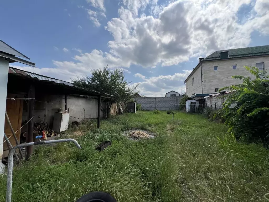 Участок в Кабардино-Балкария, Нальчик ул. Кирова, 217 (5.0 сот.) - Фото 0