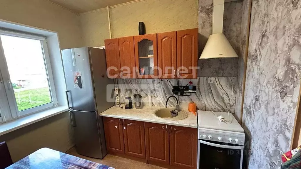 3-к кв. Архангельская область, Коряжма Советская ул., 11 (59.6 м) - Фото 1