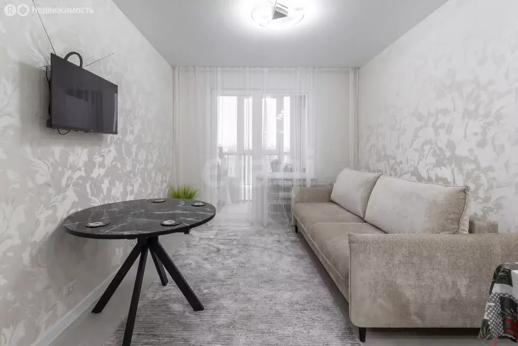 2-комнатная квартира: Барнаул, улица имени В.Т. Христенко, 3 (44.3 м) - Фото 1