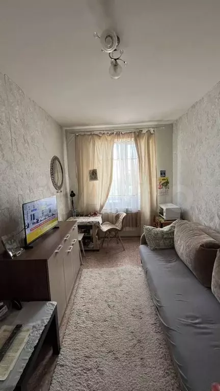 Комната 11,2 м в 3-к., 3/3 эт. - Фото 0