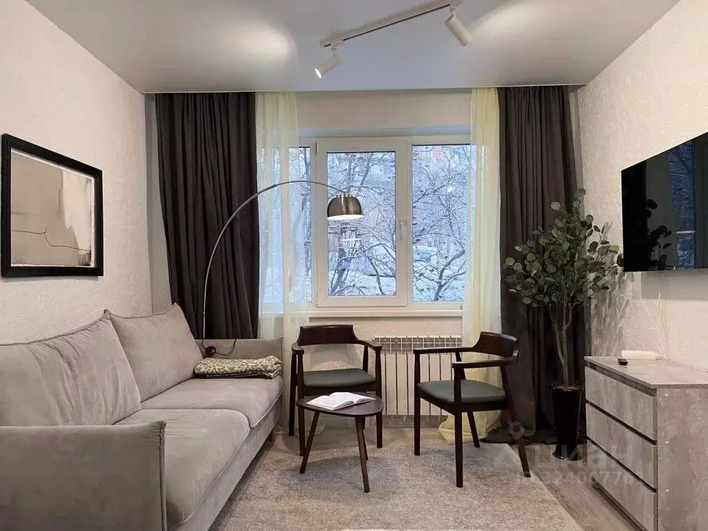 2-к кв. Мурманская область, Кировск просп. Ленина, 38 (43.0 м) - Фото 2