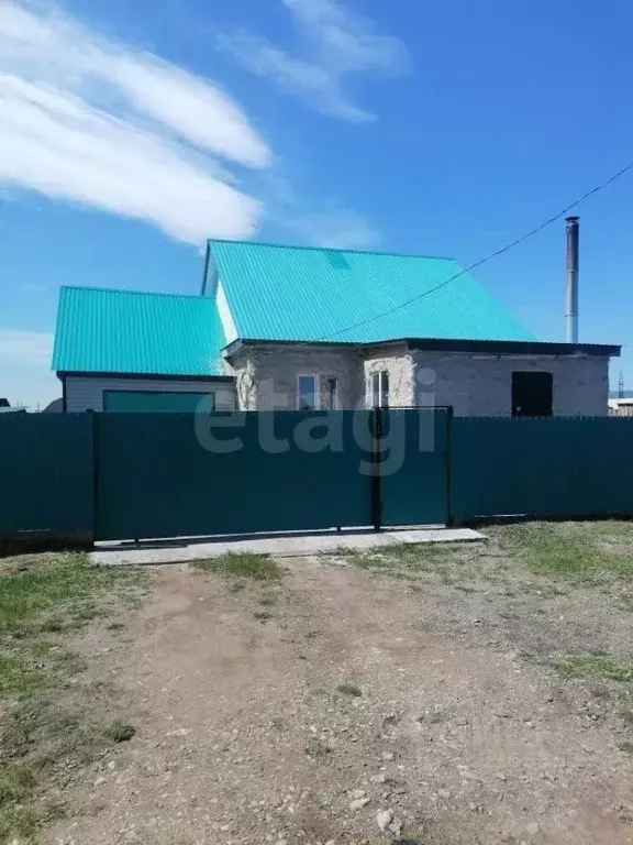 Дом в Забайкальский край, Читинский муниципальный округ, с. Угдан ул. ... - Фото 1